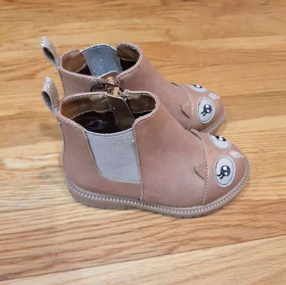 Wonder Nation Flexible Chelsea Critter booties Chestnut  Size  7 - Picture 2 of 4